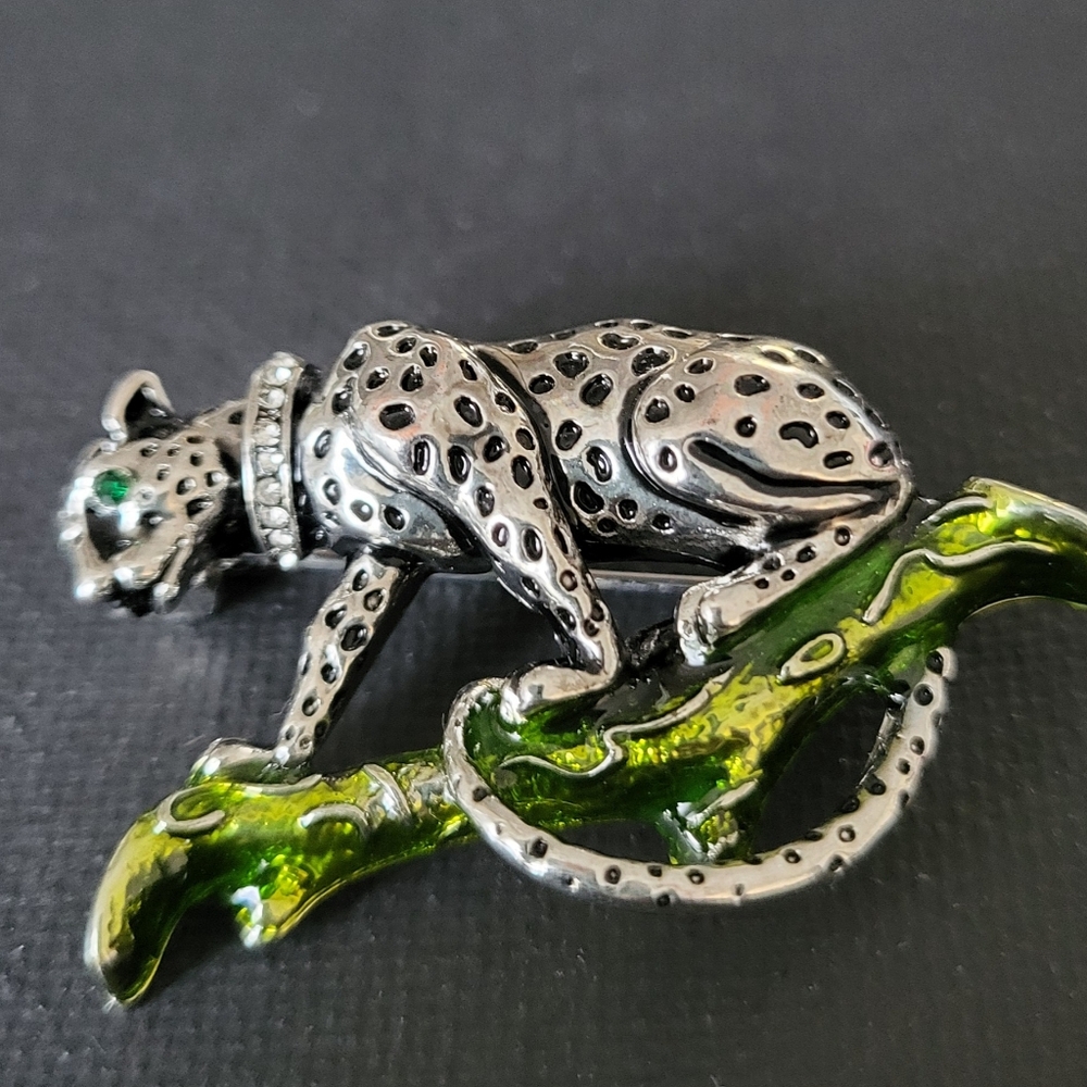 Silver Leopard Brooch with Green Accents
